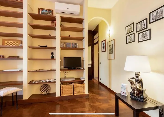 Apartment Center Coliseum