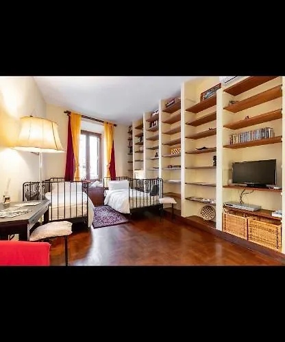 Center Coliseum Διαμέρισμα *