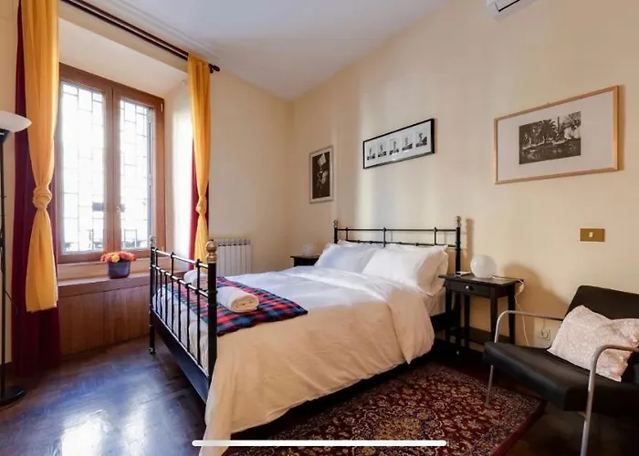 Center Coliseum Apartment Rom